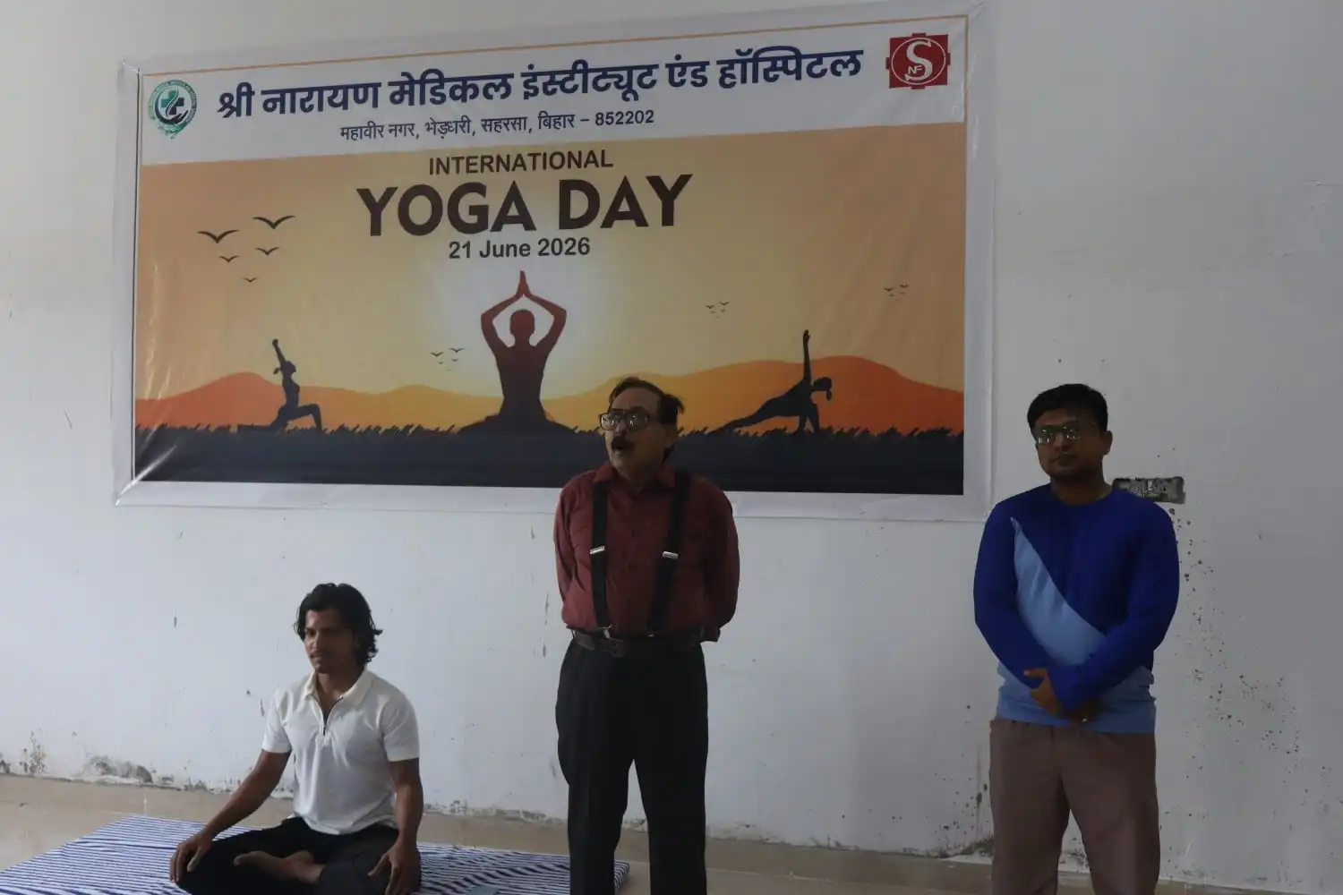 Gallery yoga-day-01