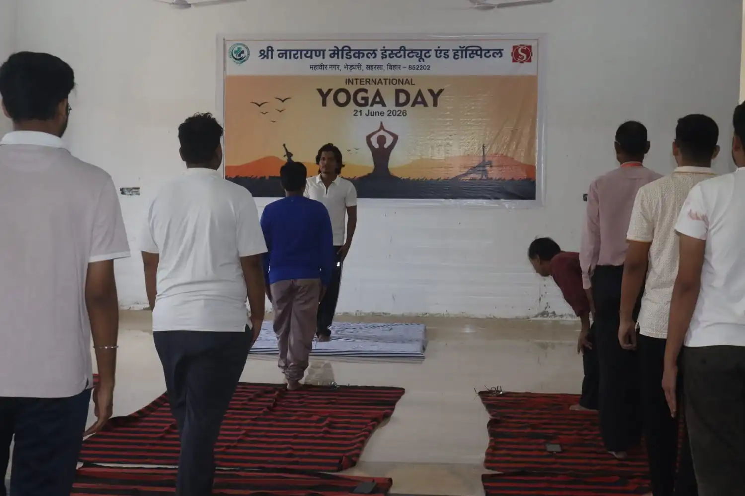 Gallery yoga-day-09